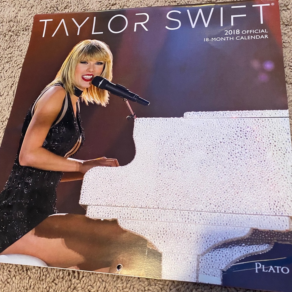 2018 Taylor Swift Calendar